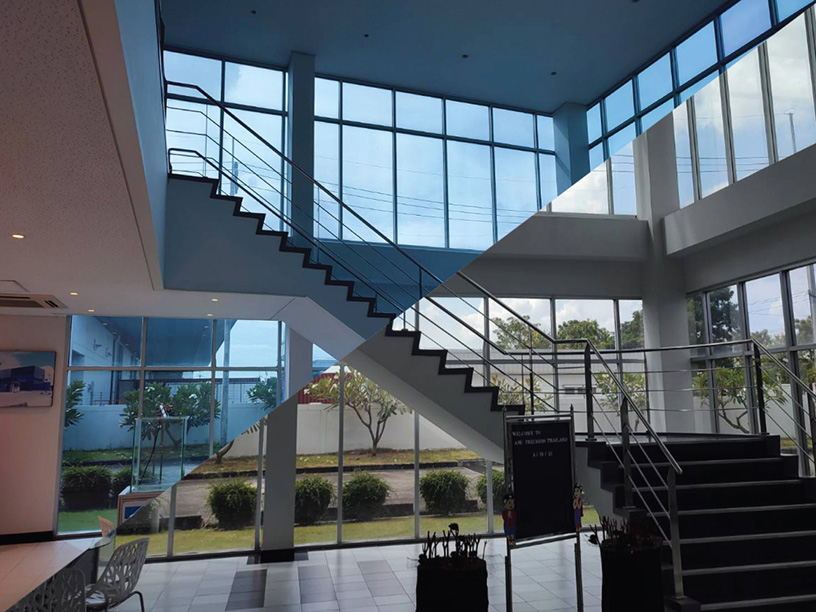 ฟิล์มติดอาคาร